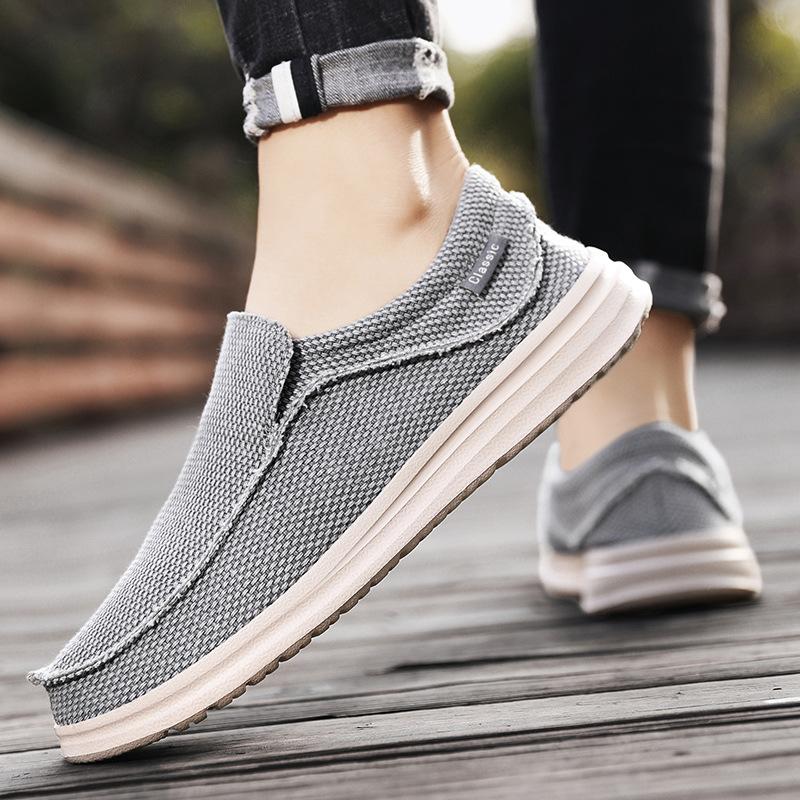 Spring and Autumn Loafers Men's 2025 Casual Shoes Men's Flat-bottomed Sneakers Ultra-light Large Size One-pedal Shoes