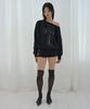 FANCY CLUB Pros Off-Shoulder Sweatshirt (Black) F26Qb040