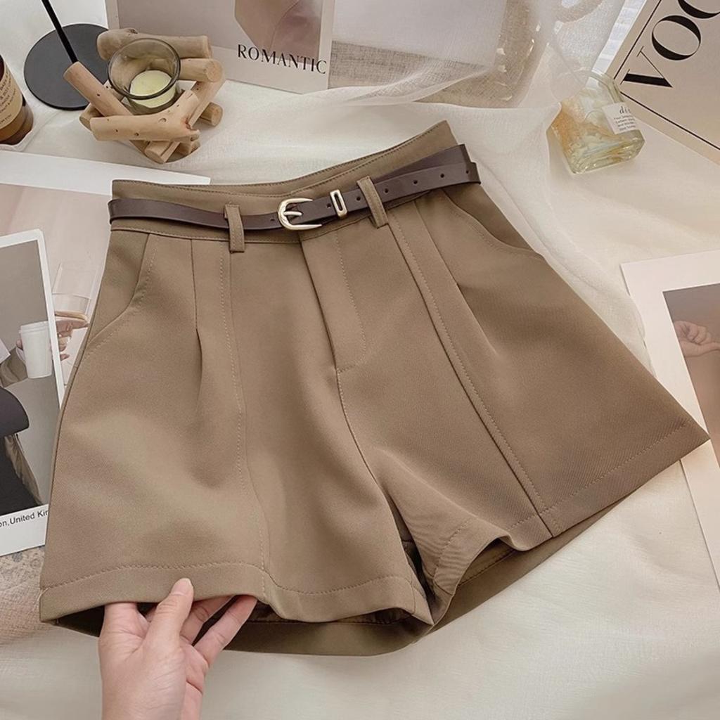 Women's High Waist Shorts Wide Leg Suit Shorts Loose Fit Minimalist Casual Summer Shorts