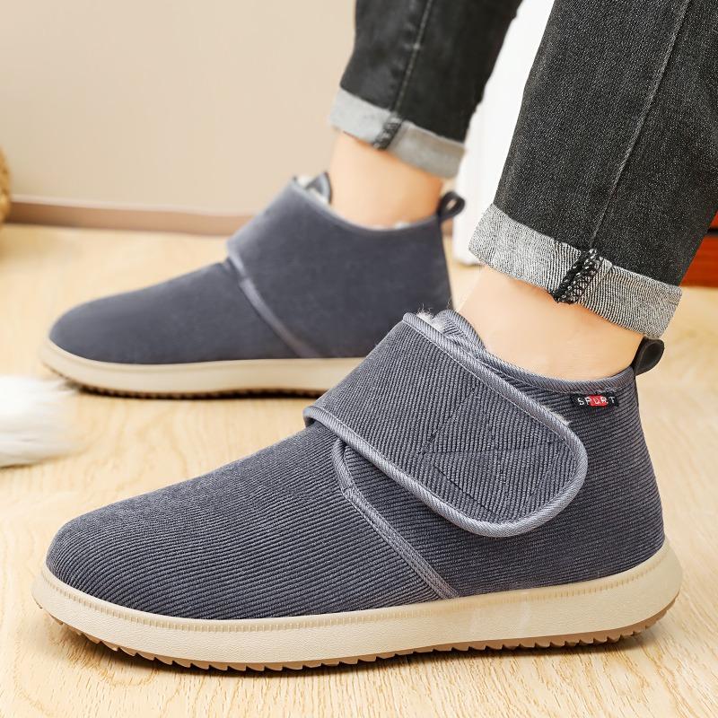 Men's cotton shoes, one men's boots, new Velcro snow boots, cold-proof and warm dad shoes, piled and thickened cotton boots.