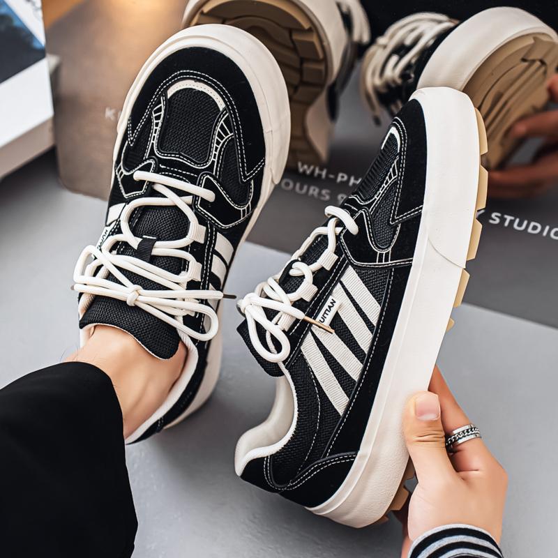 Autumn New Height Increasing Low Top Shoes Vulcanized Bread Shoes Men's Versatile Must-have Outfit for Going Out On The Street