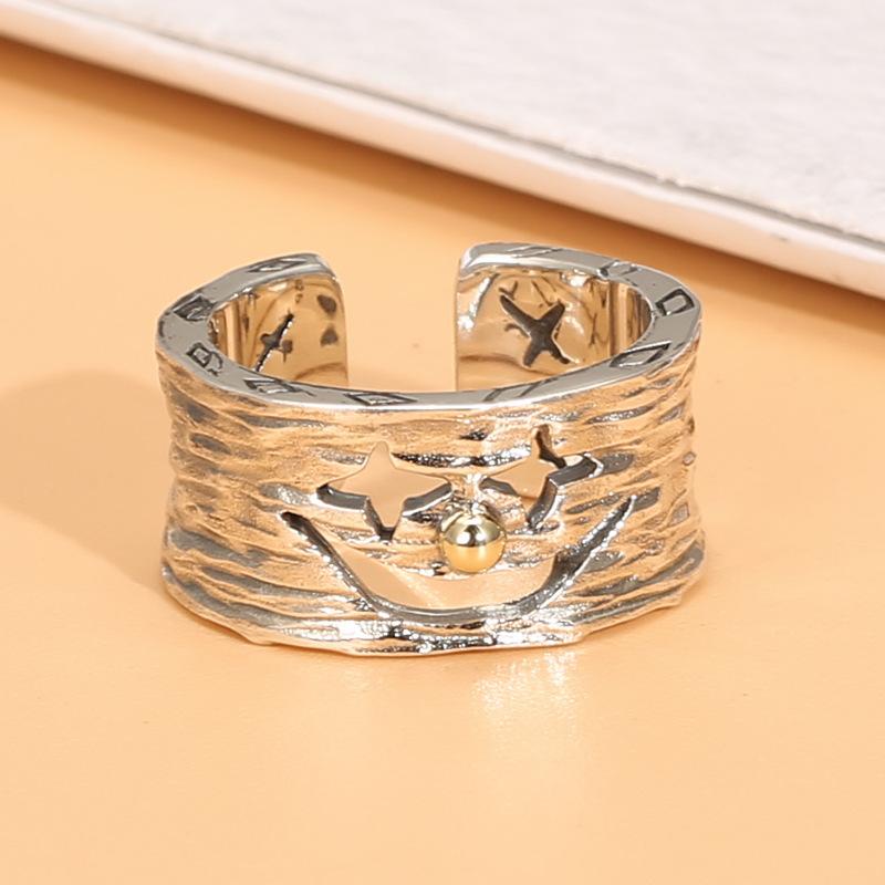 

Мужская мода Персонализированное широкое кольцо с полым узором молота с открытым винтажным кольцом клоуна one size fits all