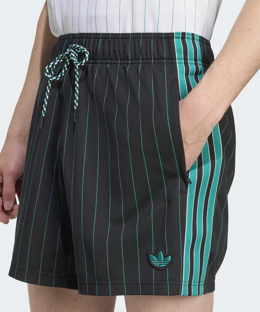 adidas Liverpool Fc Terrace Icon Shorts - Black / Jw8005