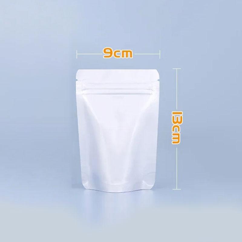 50 Stück silberfarbene Beutel aus Aluminiumfolie, wiederverschließbar, matt, stehend, für Lebensmittelverpackungen, selbstversiegelte Plastikbeutel mit Reißverschluss und breitem Boden