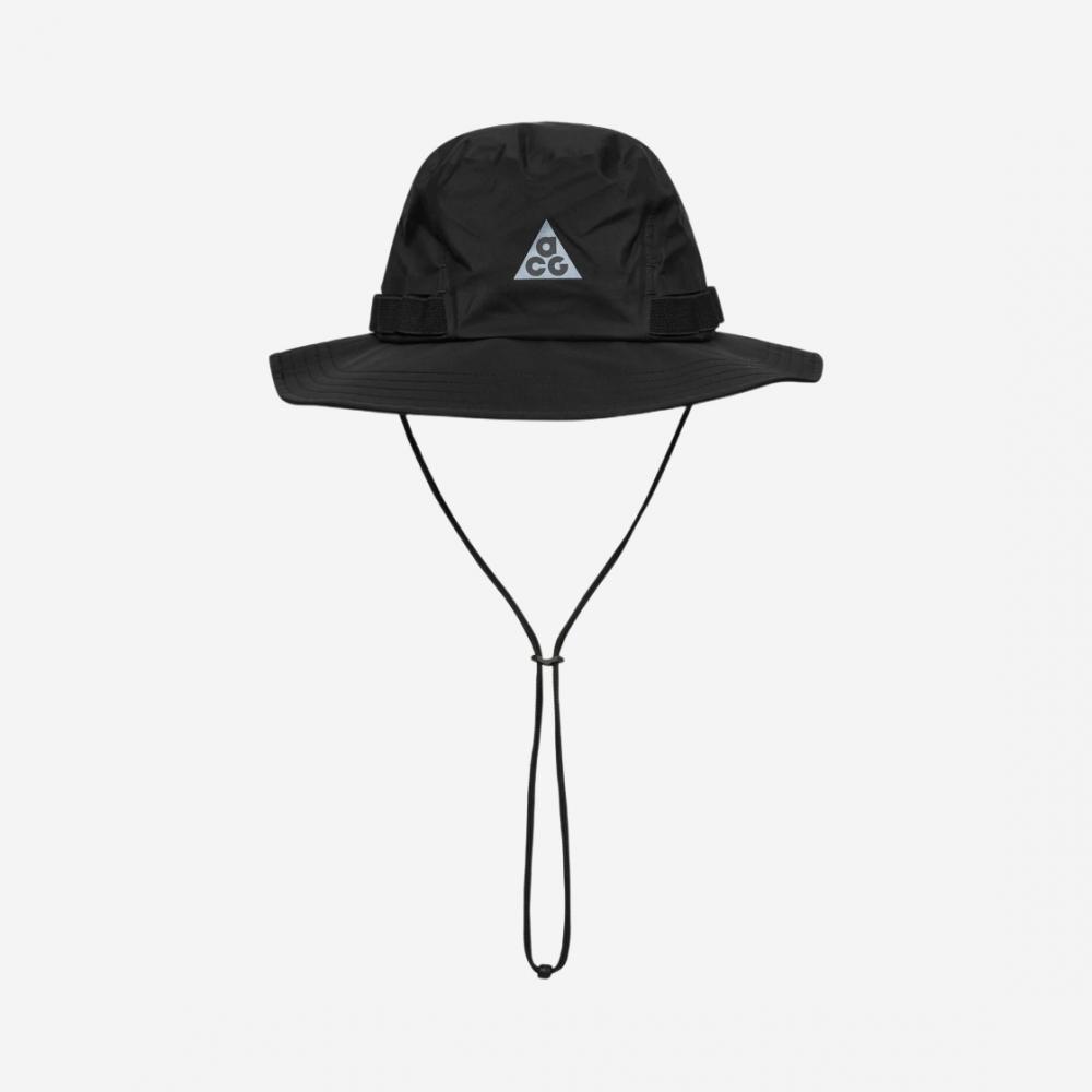 

Панама Nike ACG Apex черная