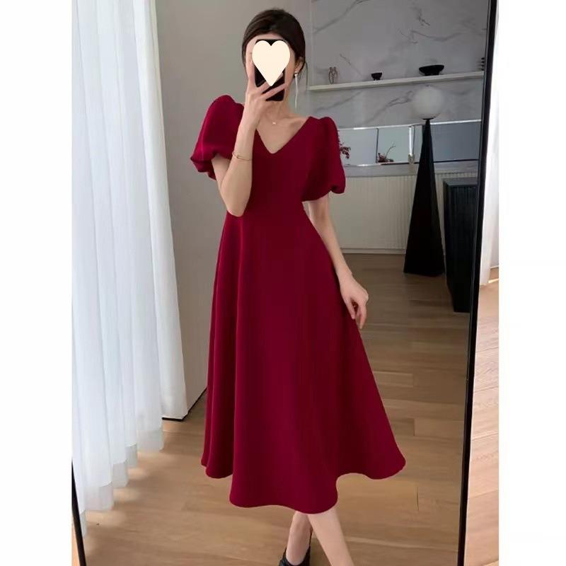 

Large size fat sister V-neck burgundy skirt women s summer bubble sleeves thin belly long dress XXL
