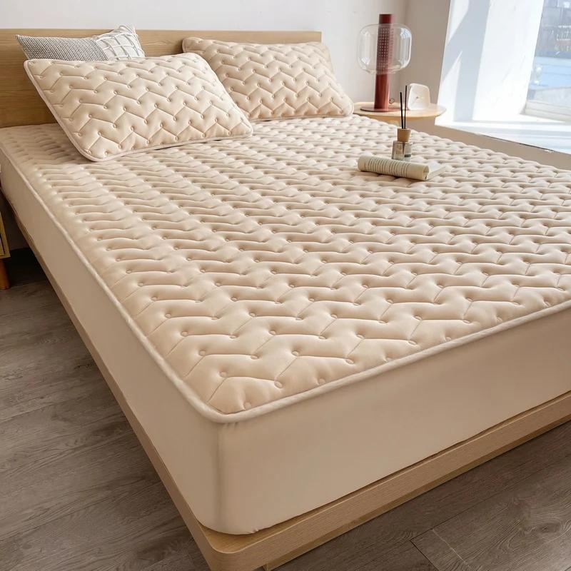 2025 New Solid Color Waterproof Bed Hat Wavy Cotton Anti-bacterial Mattress Cover Protector Skin-friendly Bed Cover with Elastic