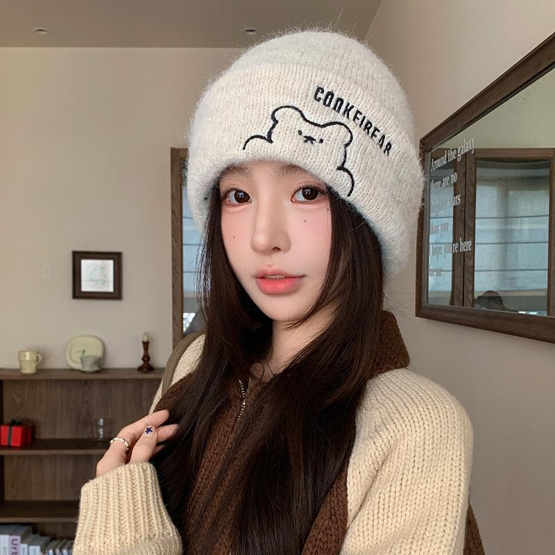 Winter Versatile Hat Female Cute Bear Knitted Hat Thickened Windproof Wool Hat Fashionable Warm Bald Hat