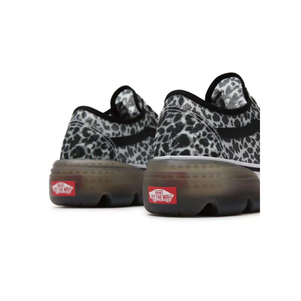 Sneakers Vans Black Old Skool Tapered DX Dots