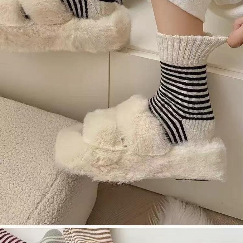Extra Thick Fleece Lined Women's Wool Socks - Mid-Calf Length, Perfect for Autumn, Winter, Postpartum, Sleep, and Floor Wear