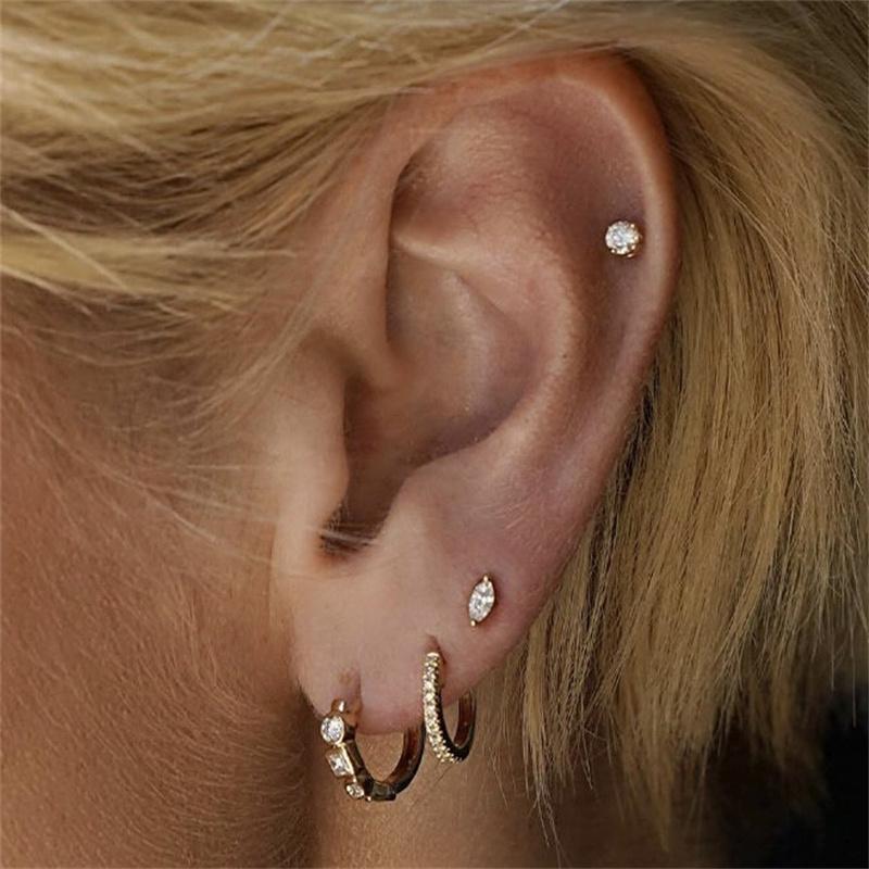 Orecchini a lobo mini geometrici in Argento Sterling 925 placcati Oro 18K per Donna Pavimentati con Zirconi 5A Piccoli Gioielli Quotidiani