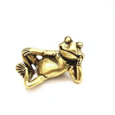 Mini Retro Lucky Messing Dier Kikker Standbeeld Bureau Ornament Leuk Thuis Bureau Prachtige Decoratieve Sculptuur Zak Hand Speelgoed