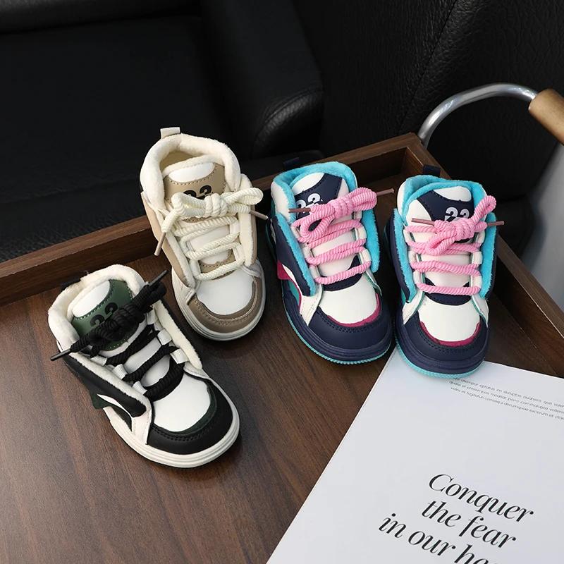 Winter Children's Sneakers Warm Plush Girls Causal Cotton Shoes Fashion Versatile Kids School Running Sports Shoes for Boys New