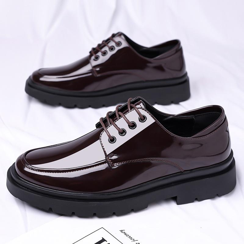 Men's shoes glossy leather shoes men's casual shoes young men's suit leather shoes black round head leather shoes Hong Kong style trend shoes