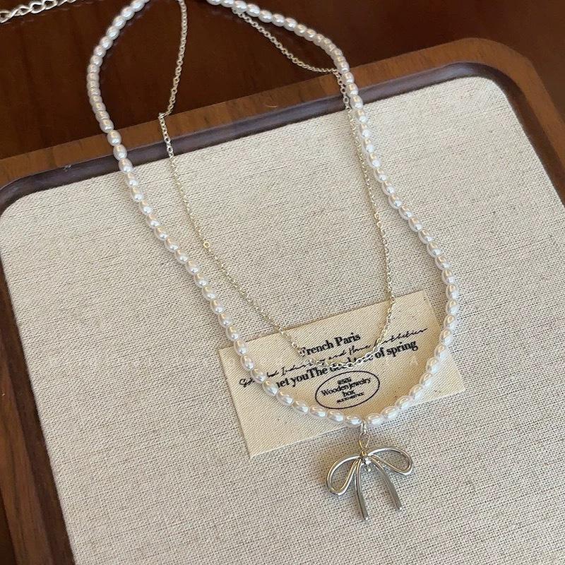 High-End Faux Pearl Bow Necklace with Double Layer Clavicle Chain