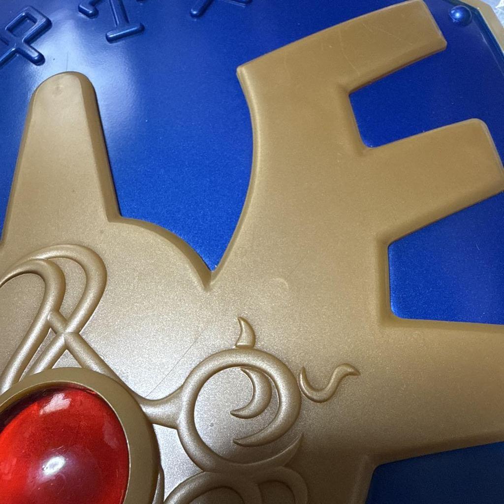 [USED] Dragon Quest: Roto's Shield Item Gallery Special