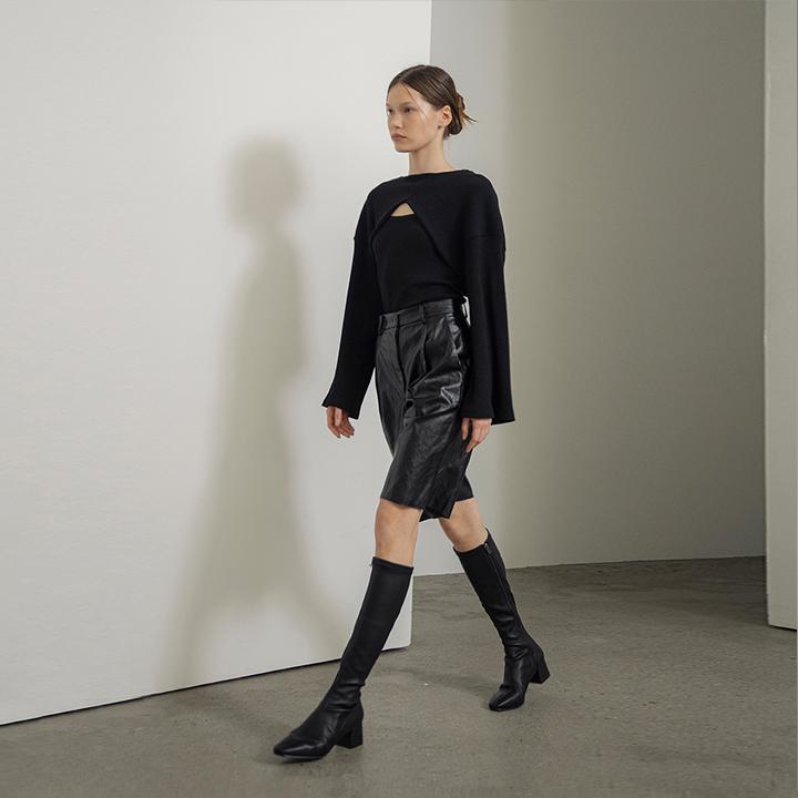 Mishuu Somuch Square Long Sock Boots_Black