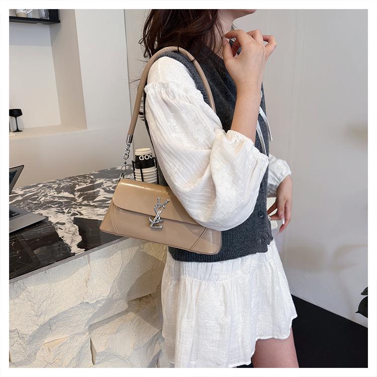 2025 Vielseitige Luxus-Baguette-Tasche: Hochwertige europäische & amerikanische Stil Schulter-/Crossbody-Tasche für Damen