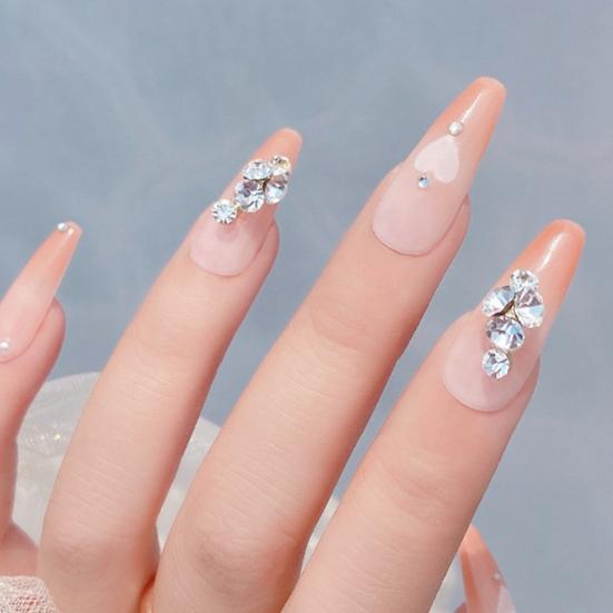 Wunderschöne Nail Art Strasssteine, exquisite Legierung, wasserfest