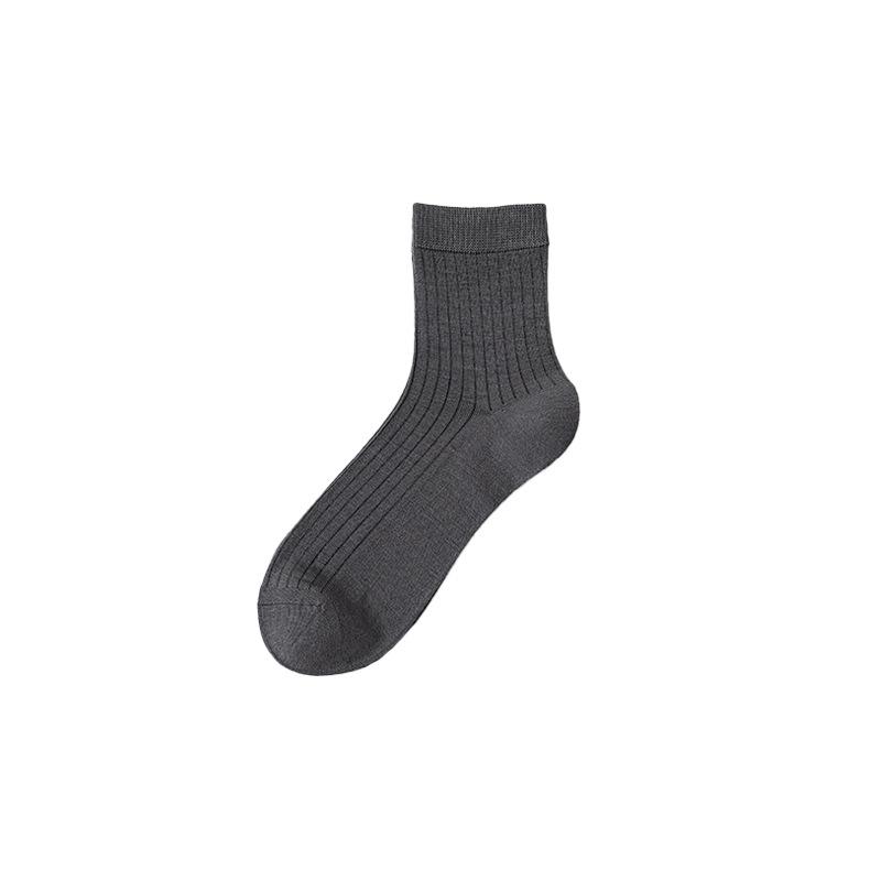 Men's Mulberry Silk Mid-calf Socks, Boneless Solid Color Casual Business Socks, Light and Breathable Mid-calf Socks for Spring and Summer