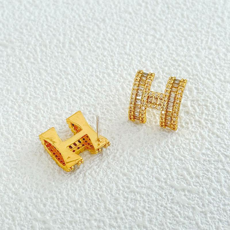 H-Letter Diamond Stud Earrings for Women: New Light Luxury, High-End Korean Fashion