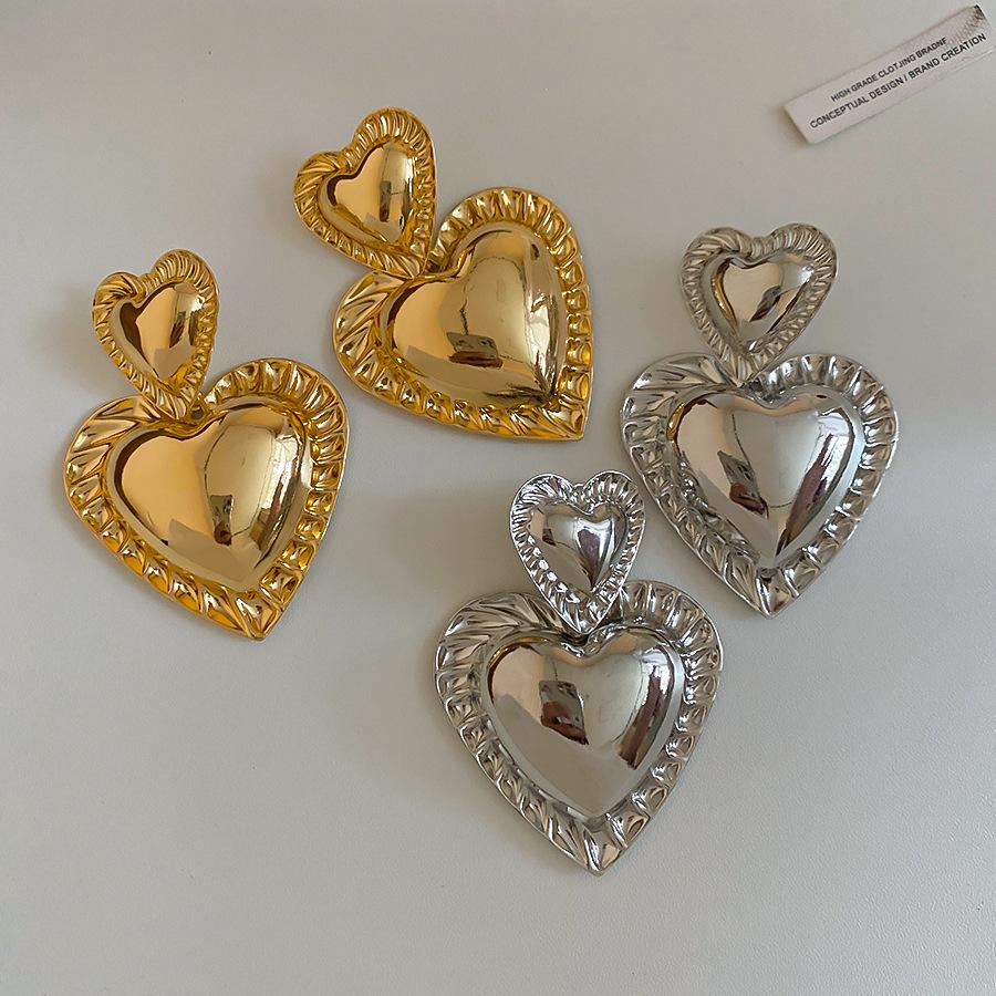 Personalized Vintage Drop Earrings for Women Heart Shape Exaggerated Irregular Drop Earrings Chic Party Jewelry Gift Accessories