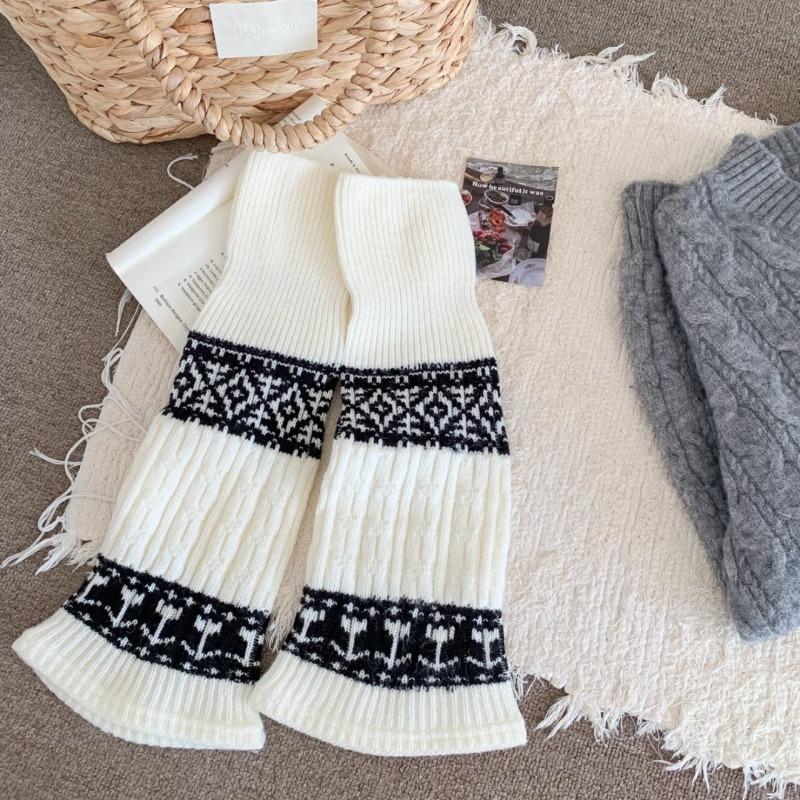 Herbst/Winter Retro Feliz Island Plüschsocken Set für Damen - Dick und Warm High-Tops - Stilvolle Damensocken mit Atmosphäre