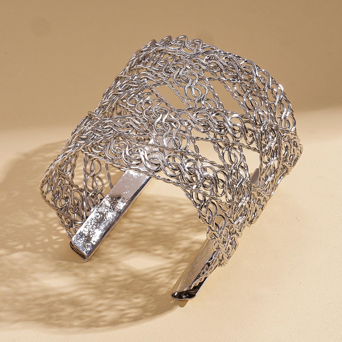 

Metal mesh pattern cross opening bracelet personalized heavy industry niche jewelry