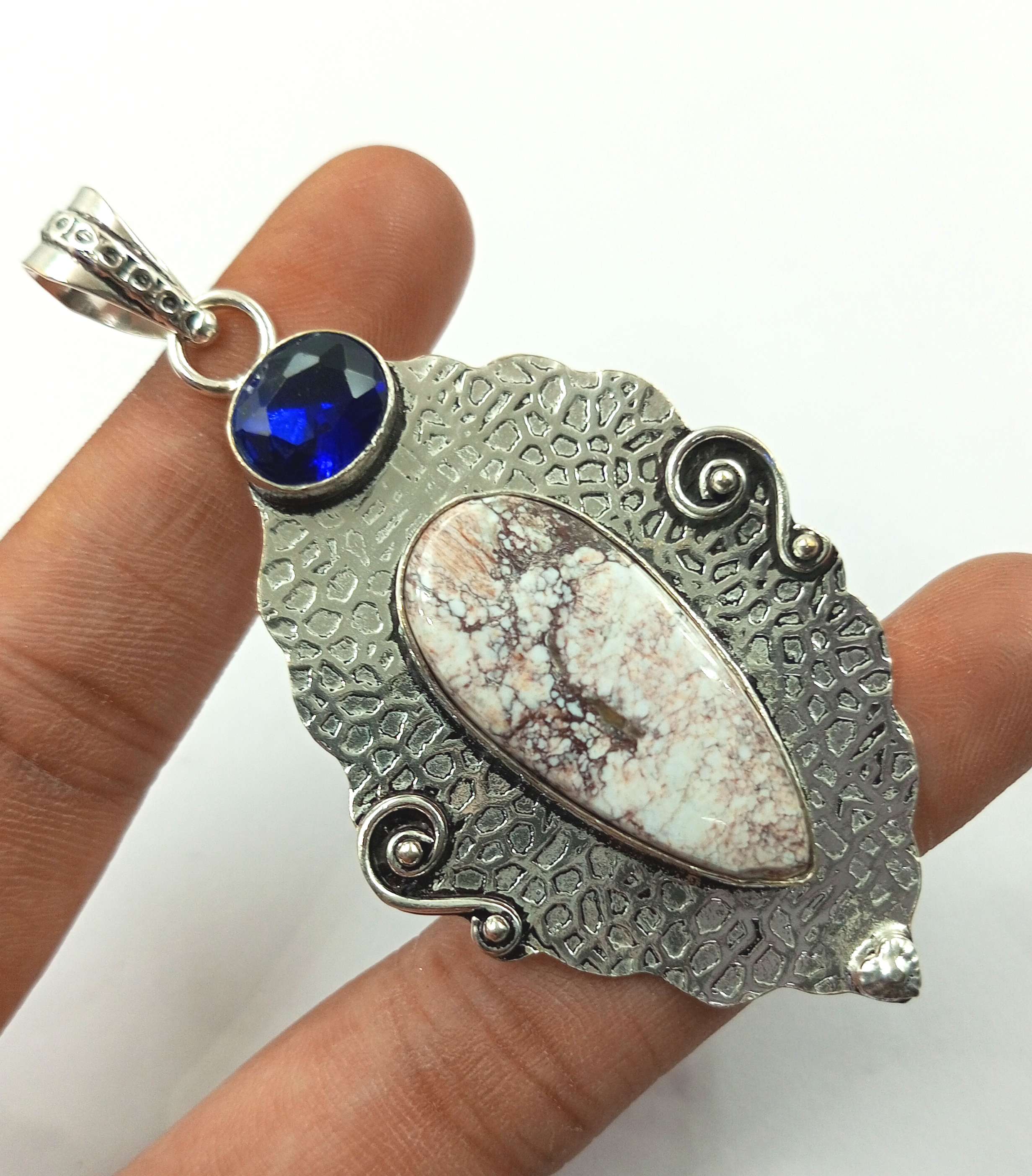 

Подвеска Wild Horse Jasper Gemstone из стерлингового серебра 925 пробы с серебряным покрытием UUOL-P59