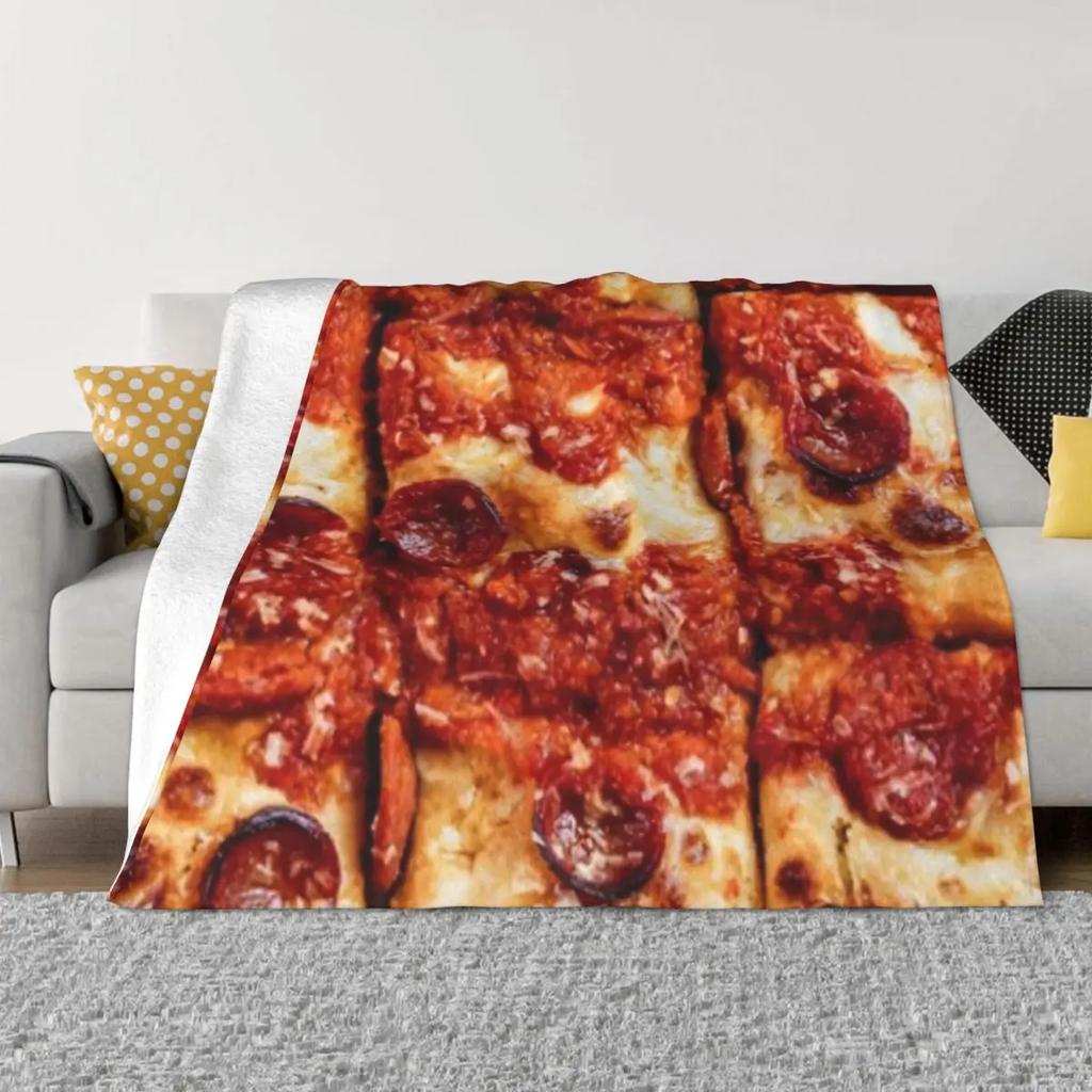 Portable soft warm flannel pizza blanket shape lavash wool sofa badroom plaid plush bedspread winter throw blanket