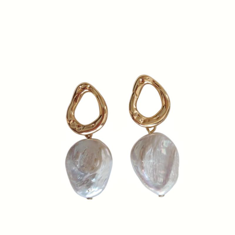 European and American natural freshwater pearl baroque stud earrings women's irregular high-end sense niche versatile design earrings