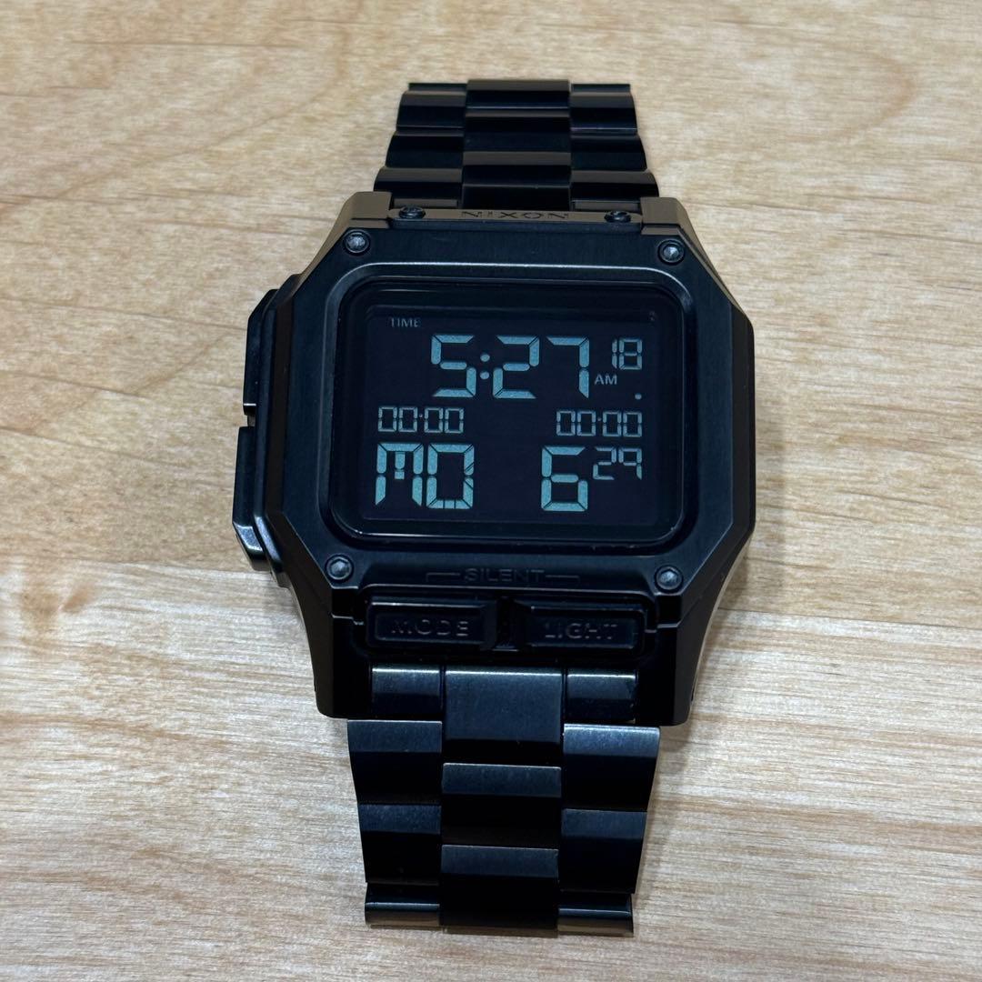 Used NIXON REGULUS SS All Black Watch