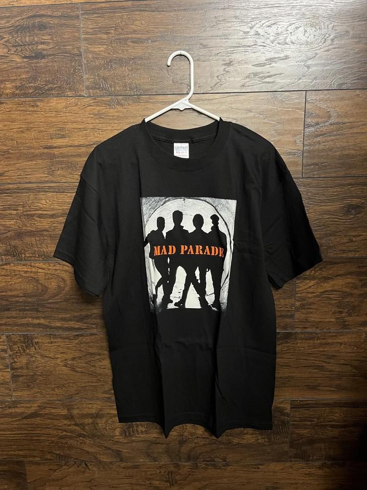 Vintage Mad Parade T-shirt - LA Punk Band Mad Parade Shirt L Unisex T-Shirt M