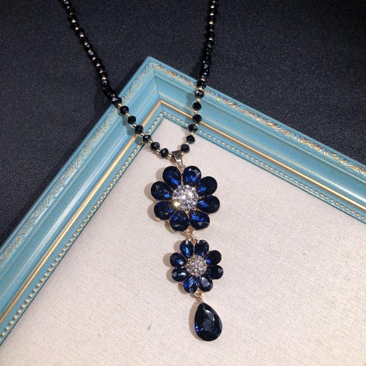 Retro Long Crystal Sweater Chain Women's Versatile Temperament Flower Pendant Necklace Fashion Ethnic Style Hanging Accessories