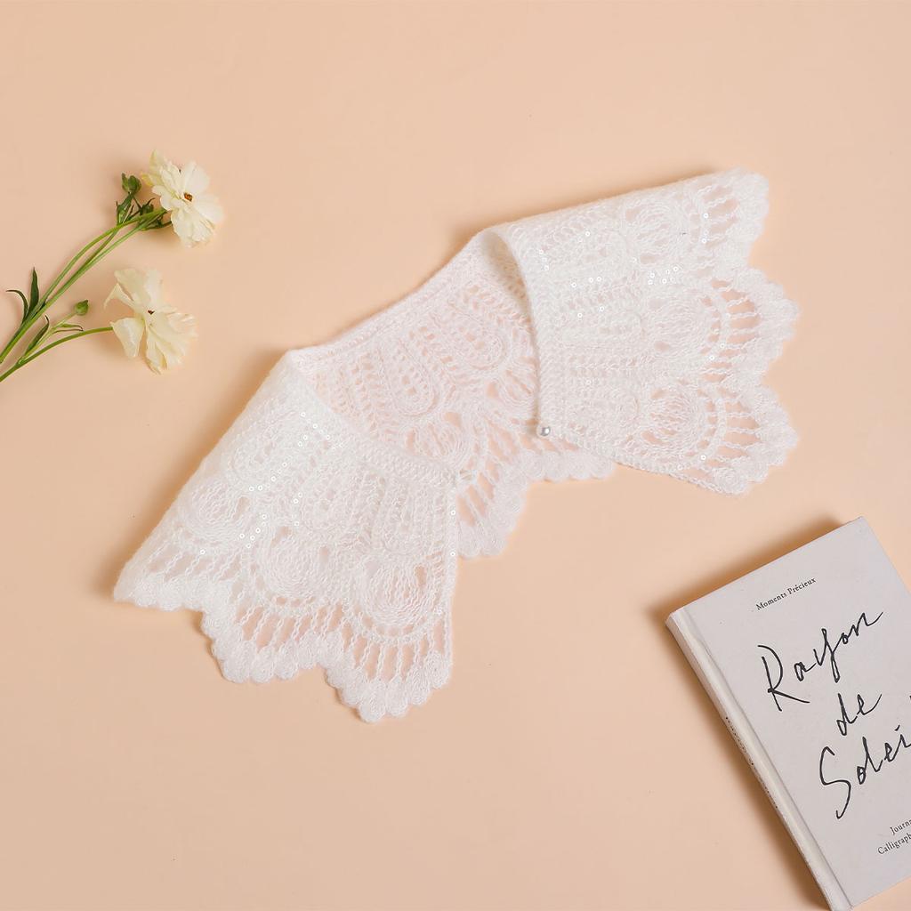 Perfect Match Four Seasons Lace Fabric Neckline Detachable Fake Collar Diy Breathable Scarf Around Neck Flower Sweet Hollow Comfortable Patch