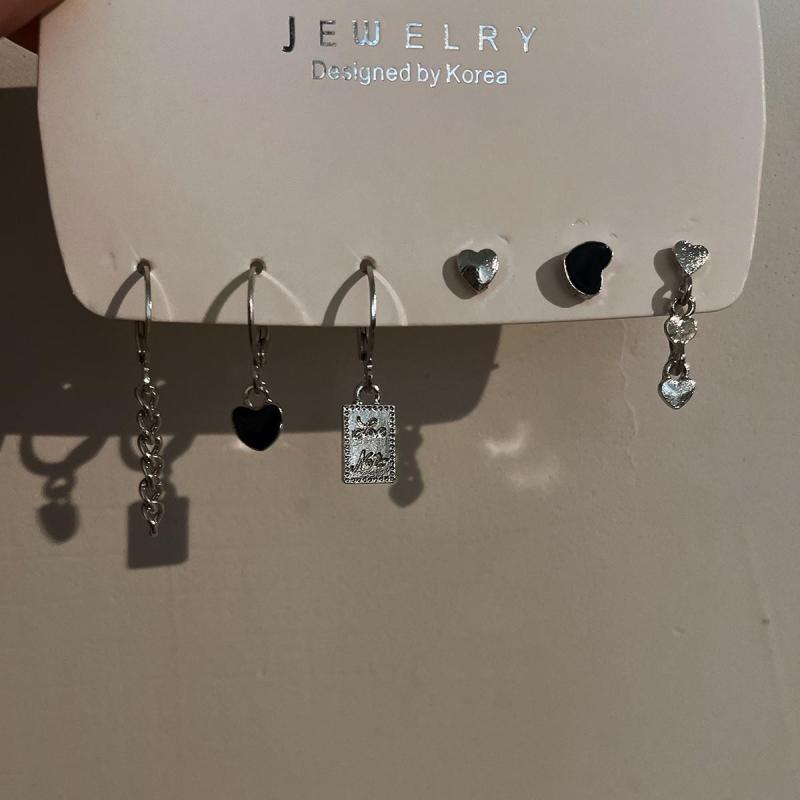 6Pcs Y2K Black Heart Earrings Set For Women Girl Vintage Aesthetic Studs Trendy Jewelry Accessories