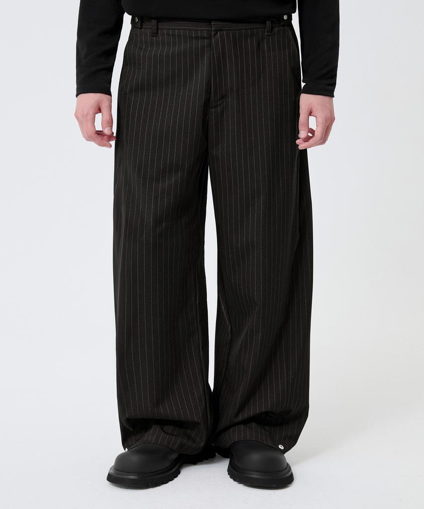 TRILLION Striped Side Pleat Snap Button Wide Slacks_Black