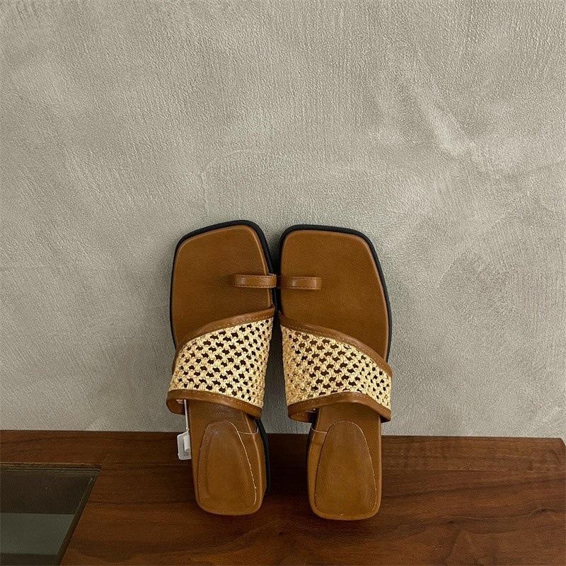 

Нишевые ретро шлепанцы с плетеным носком и толстым каблуком, женские новые пляжные сандалии на толстой подошве с квадратным носком 40 коричневый