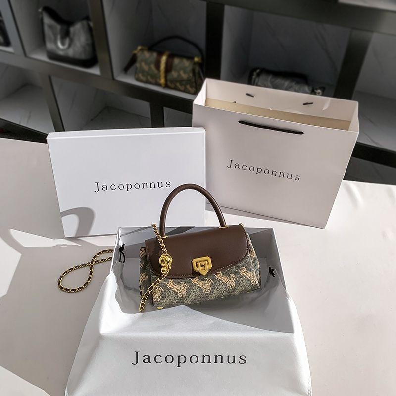 

Presbyopic Green Accessible Luxury Hand Holding Crossbody Chain Pillow Bag Deep Coffee with Green Carriage