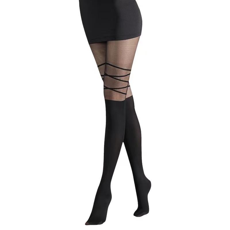 Een paar stijlvolle gestreepte panty's voor dames met dijband hoge elastische doorschijnende maillots