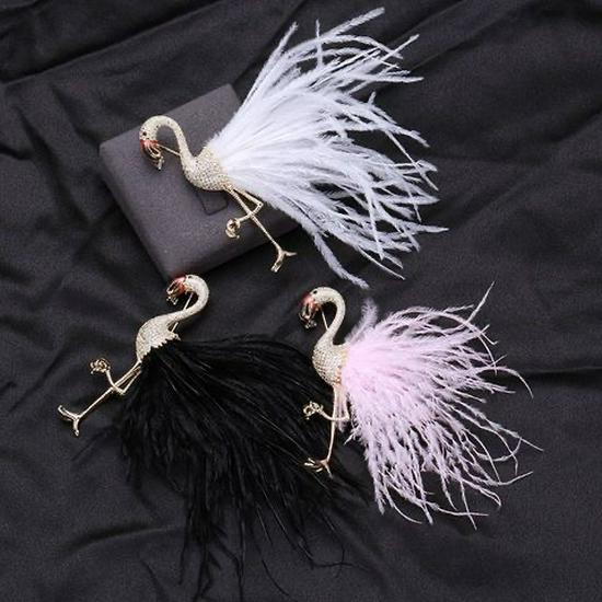 Flamingo Feather Brooch - Creative Soft Animal Corsage for Women