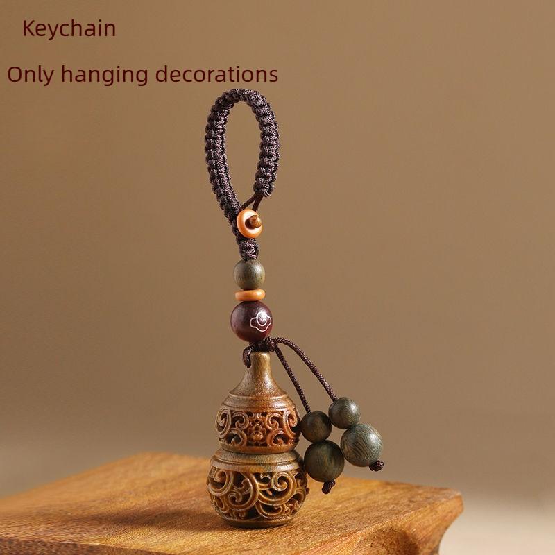 1pcs Vintage Green Sandalwood Hollow Out Gourd Keychain Aromatherapy Sachet Charm Zodiac Hanging Decor for Men Ladies