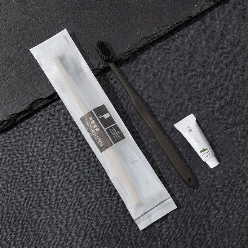 "Ensemble Spécial de Commodités d'Hôtel: Peigne, Brosse à Dents Jetable avec Dentifrice, Poils Doux, Idéal pour les Chambres d'Hôtes