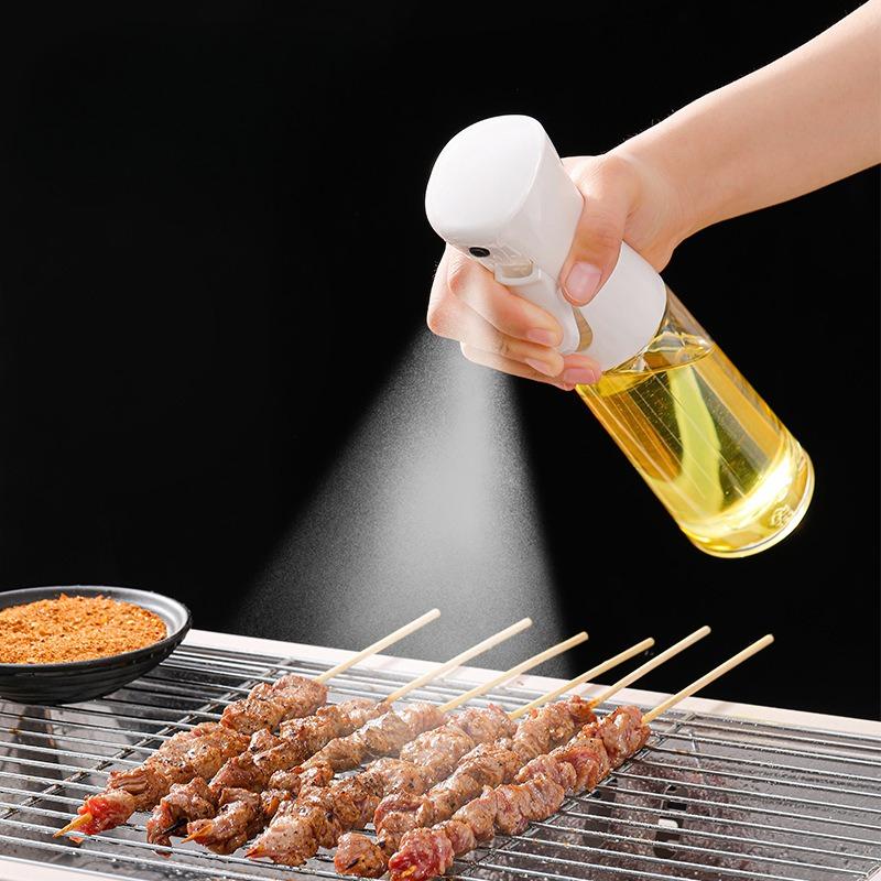 Plastic Oil Spray Bottle BBQ Camping Cooking Atomizing Spray Oil Bottle Empty Vinegar Soy Sauce Sprayer Containers 200/300/500ML