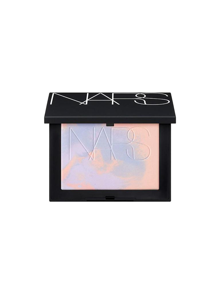Light Reflecting Prismatic Powder Interstellar