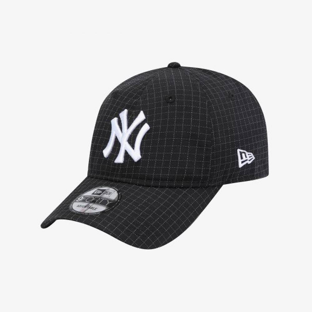 New Era New York Yankees Ripstop Nylon Unstructured Ballcap Black 15206351 FREE(OSFM)