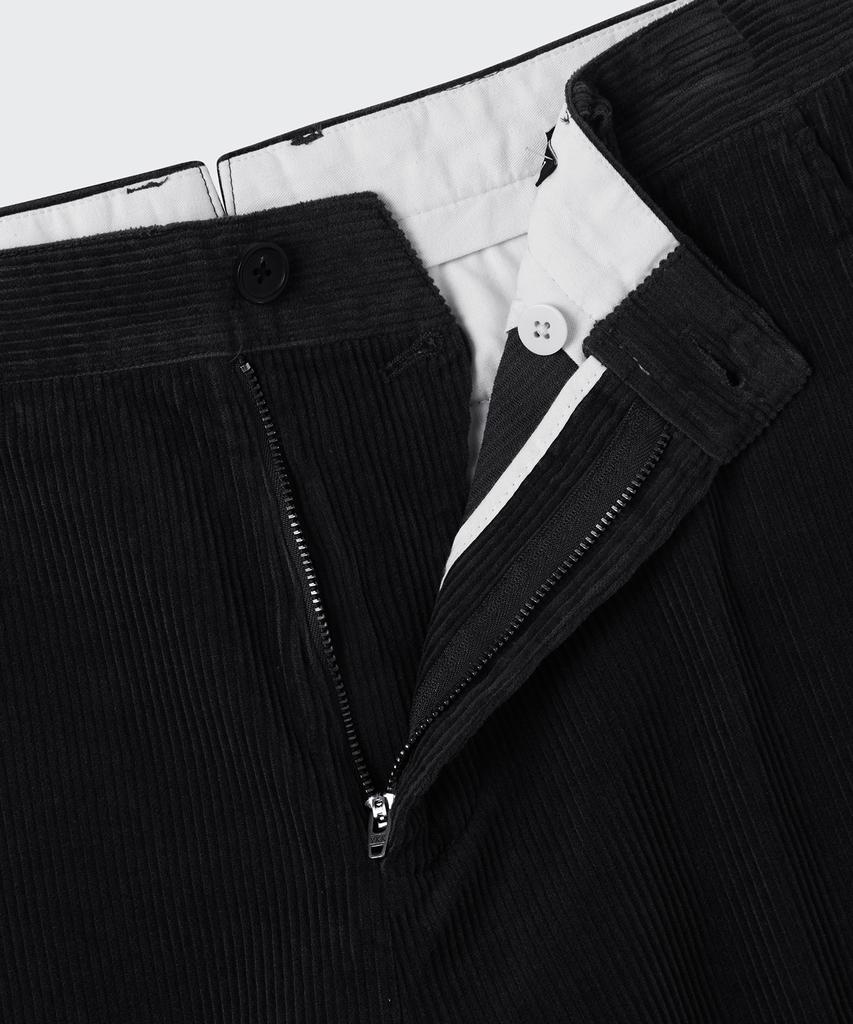MUSINSA STANDARD [City Workers] 8W Corduroy Tapered Pants [Black]