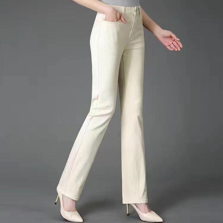 

2025 Winter High-Waisted Plus Size Thick Velvet Jeans for Middle-Aged Women – Loose Fit, Elastic, Straight Leg Pants 26 (75-85 lbs)