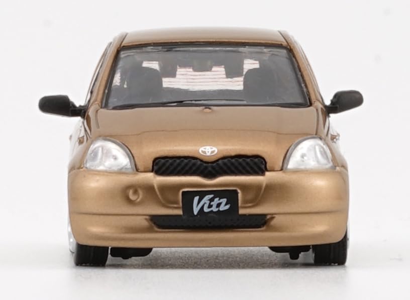 BM CREATIONS Toyota 1998 Zlatá LHD Hotový model 1/64 Vitz/Echo 5-dveřový