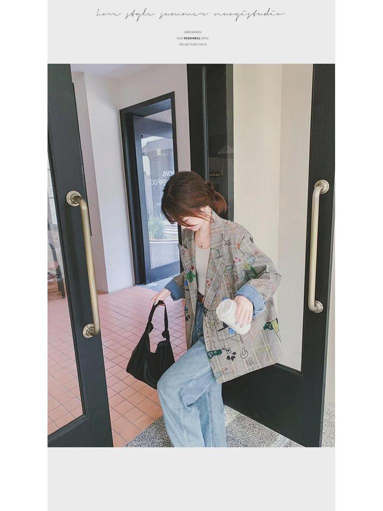 Jachetă de damă primăvara 2025 gri cu imprimeu graffiti în carouri: Street-Rock Croială Largă, Design Nou